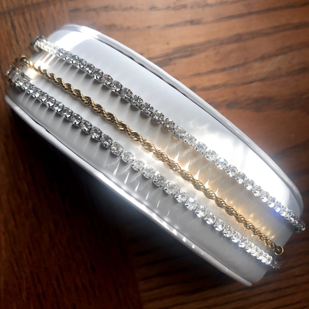 Set of 3 Bracelets. High Quality 18k Stainless Steel Gold and Silver.